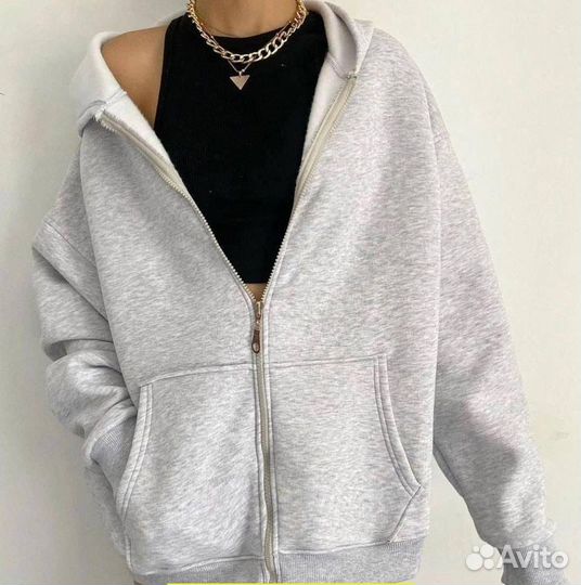 Толстовка с капюшоном