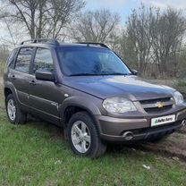 Chevrolet Niva 1.7 MT, 2014, 198 000 км, с пробегом, цена 700 000 руб.