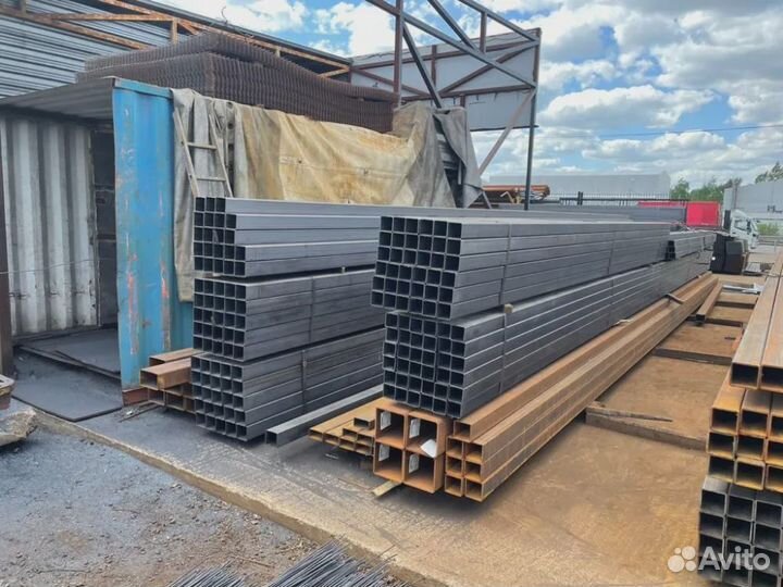 Труба профильная 60х40х2 мм. Код: 4142 / 240