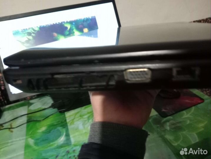 Ноутбук lenovo