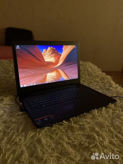 Ноутбук Lenovo