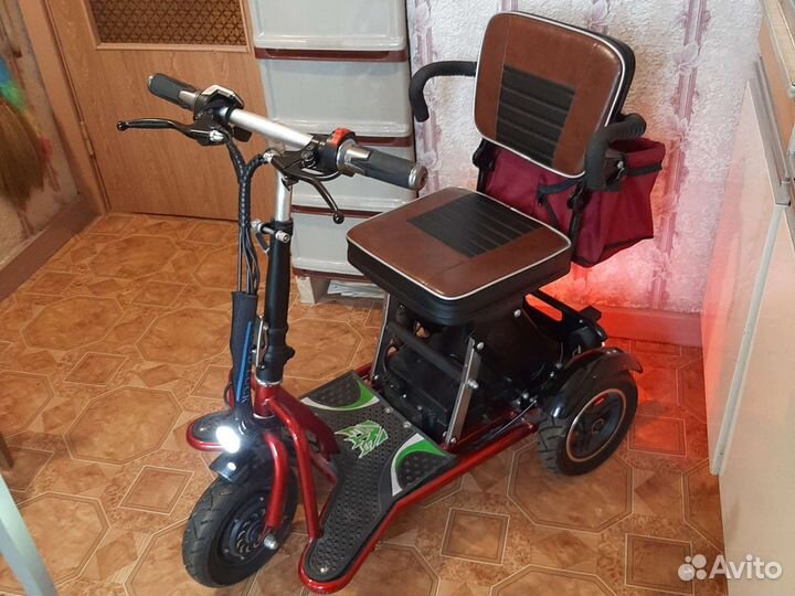 Электрический трицикл