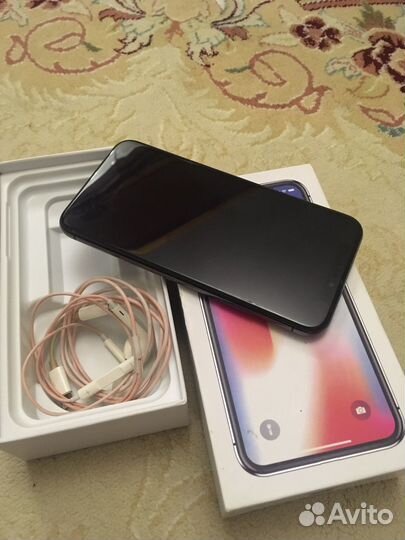 iPhone X, 256 ГБ