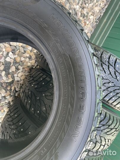 Nokian Tyres Hakkapeliitta 9 SUV 215/65 R16