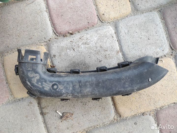 Bmw f20 воздуховод генератора 12317604340