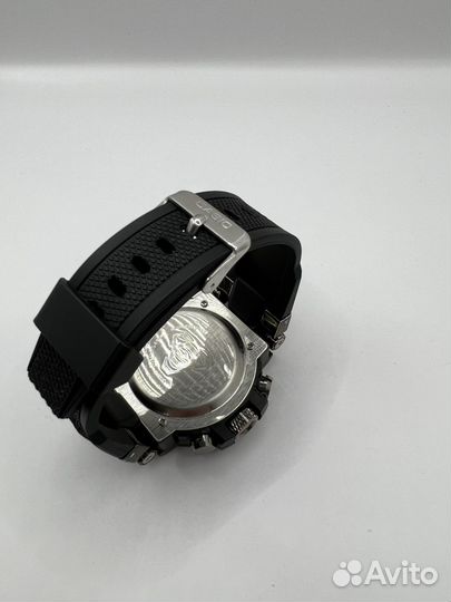 Часы Casio G-Shock MT-G