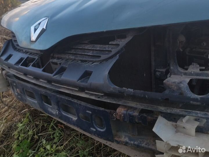 Капот Рено лагуна