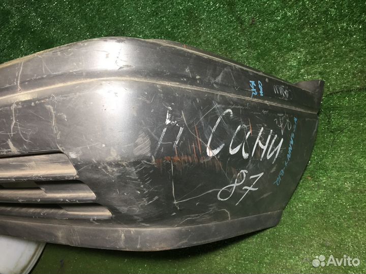 Бампер передний Nissan Sunny B12 Серый царапины