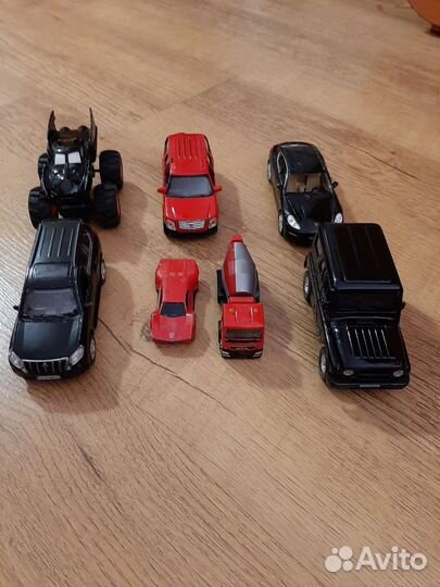Машинки металлические