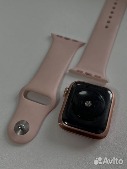 Часы apple watch se 40mm