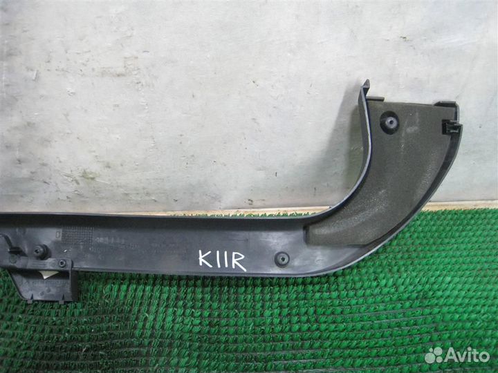 Накладка порога переднего правого внутри Citroen