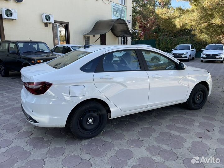 LADA Vesta 1.6 МТ, 2023, 13 км