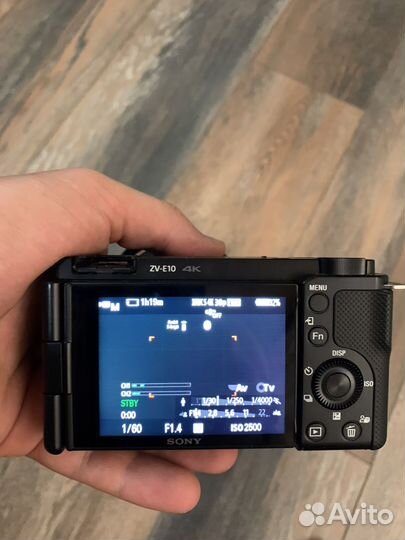 Камера sony zv e10, sigma 16/1.4, sony 50/1.8