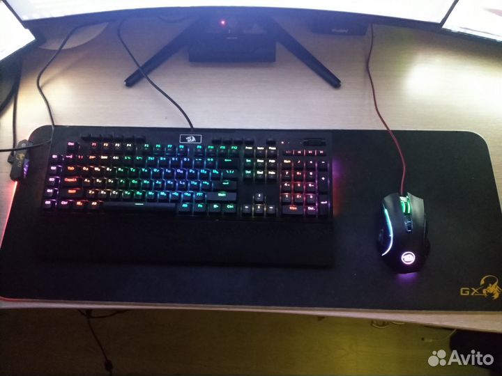 Коврик Genius GX-Pad 800S RGB