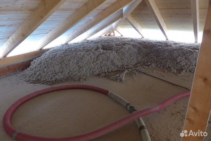 Эковата Утепление чердака потолка эковатой
