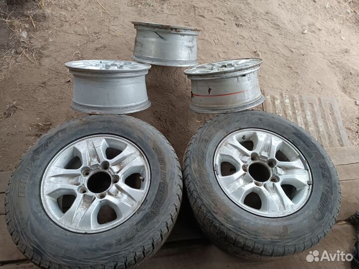 Летые диски r17. 5x150 крузак 100й- 200й