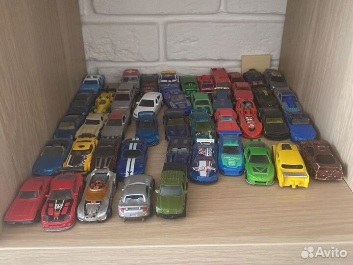Коллекция из редких машинок