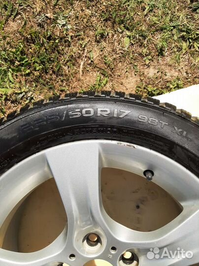 Nokian Tyres Hakkapeliitta 8 225/50 R17 98T