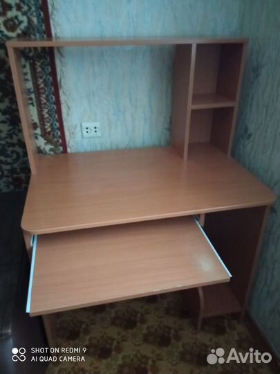 Компьютерный стол