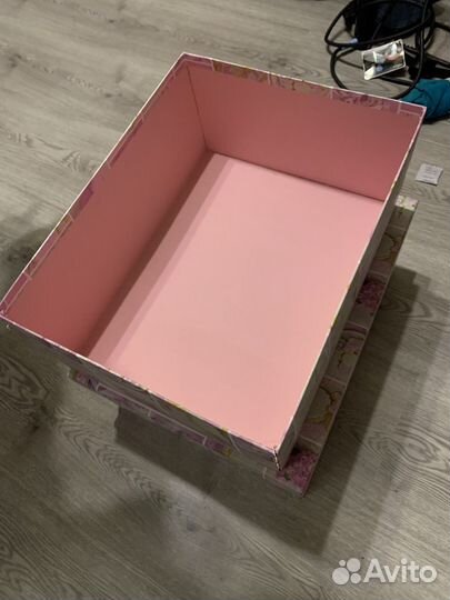 Коробка подарочная