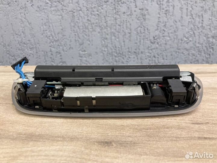 Плафон освещения салона задний Mercedes S203 S210