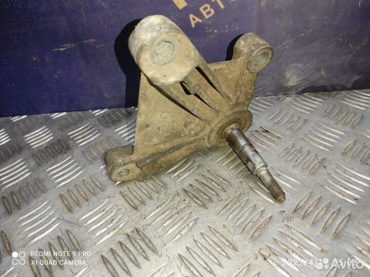 Кронштейн АКПП Renault Megane 2 2003-2008