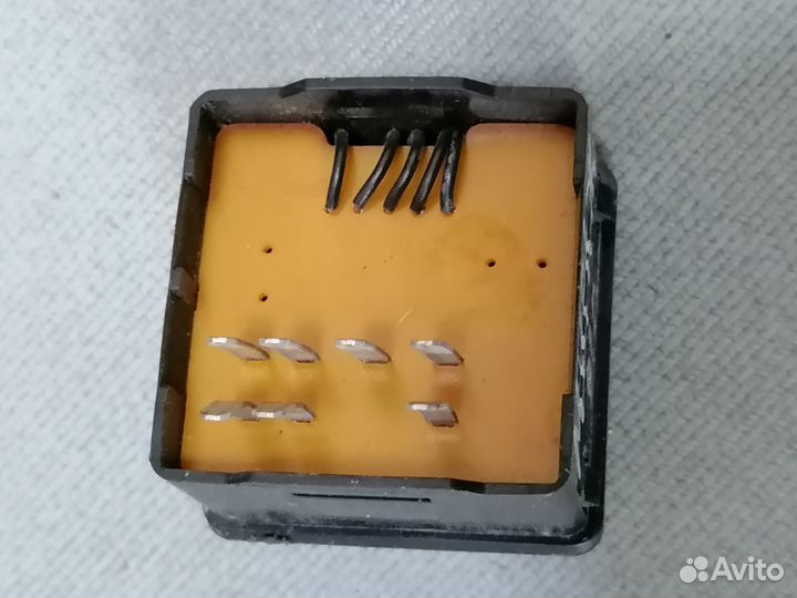 Кнопка управления зеркалами Mitsubishi Mirage 1991