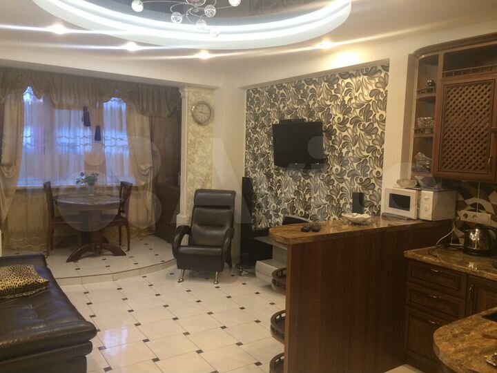 1-к. квартира, 50 м², 6/12 эт.