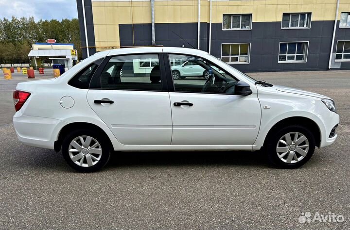 LADA Granta 1.6 МТ, 2020, 34 000 км