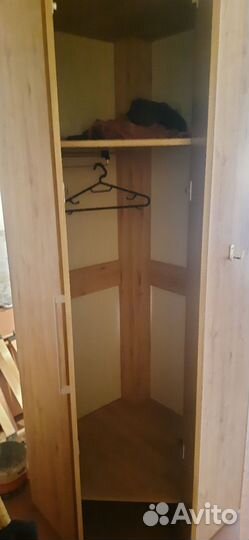 Угловой шкаф бу, в нормальном состоянии
