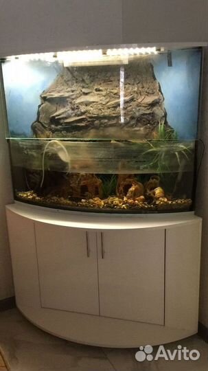 Аквариум с тумбой