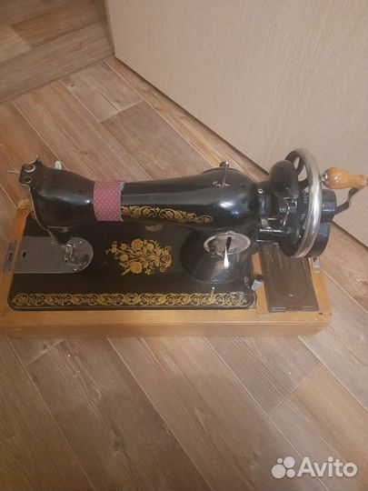 Швейная машина Подольск ручная бу