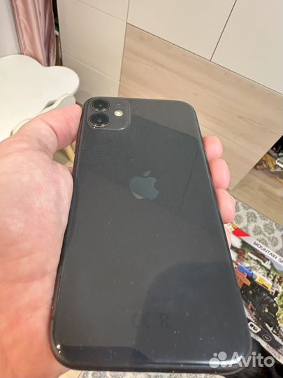 iPhone 11, 64 ГБ
