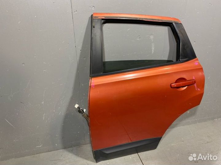 Дверь задняя левая Nissan Qashqai J10