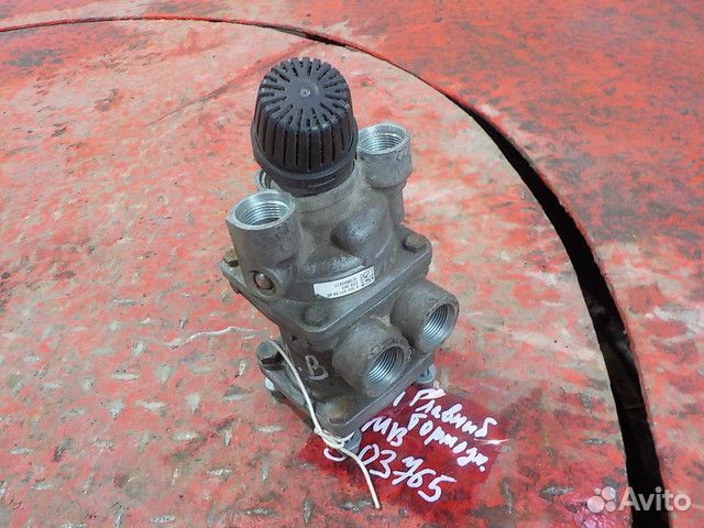 Кран главный тормозной MAN Mercedes-Benz