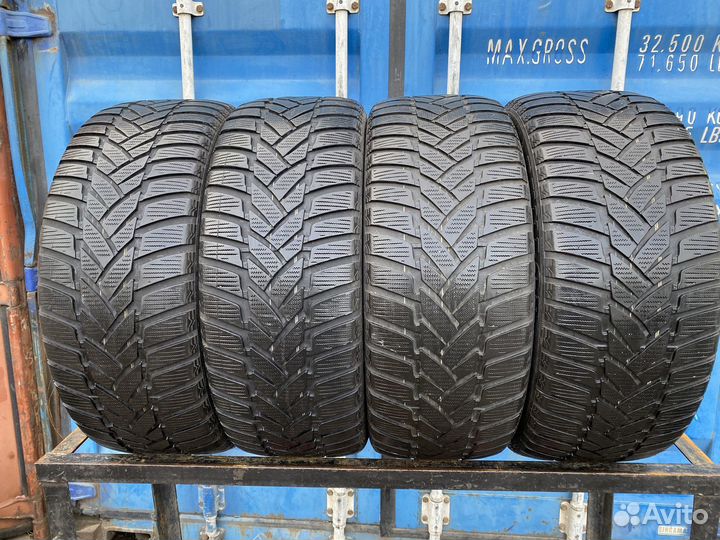 Dunlop SP Winter Sport M3 275/45 R20