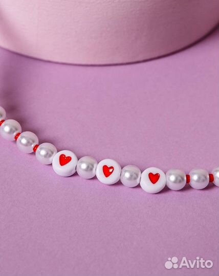 Колье из жемчужных бусин ручной работы