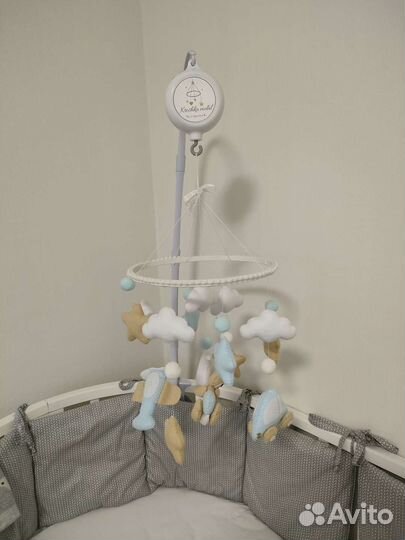 Детский мобиль
