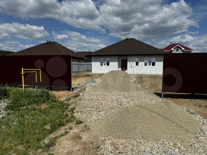 Дом 106 м² на участке 10,5 сот.