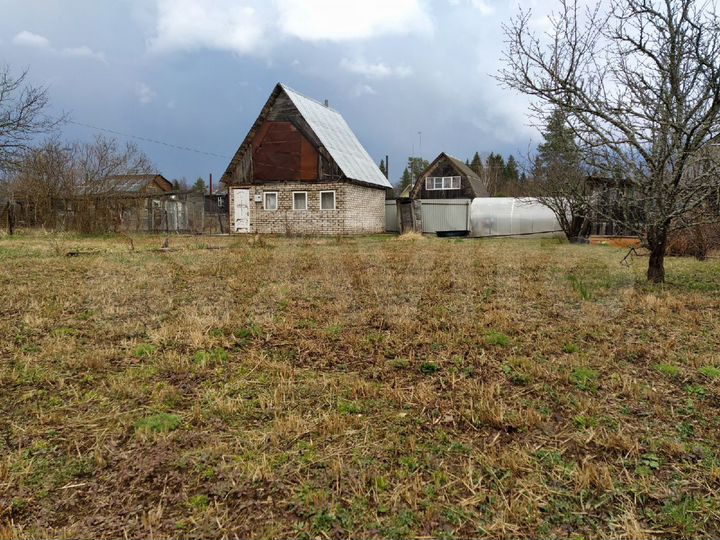 Дача 30 м² на участке 15 сот.