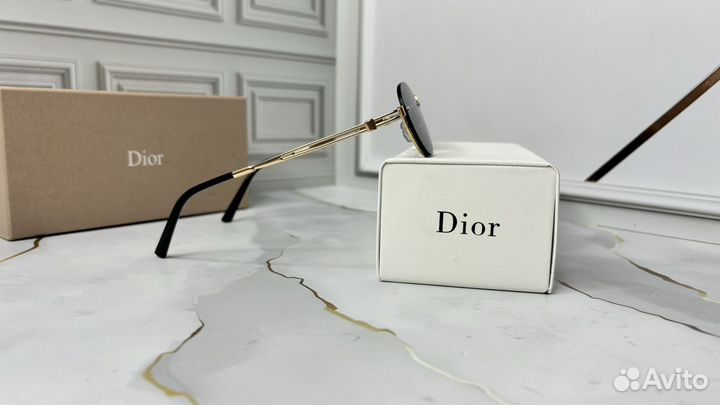 Солнцезащитные очки christian dior