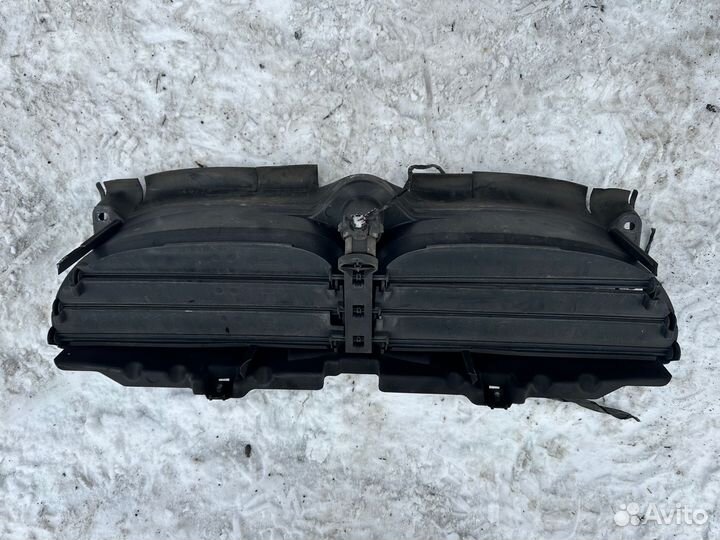 Продам активные жалюзи на бмв Е60 3.0d дорест