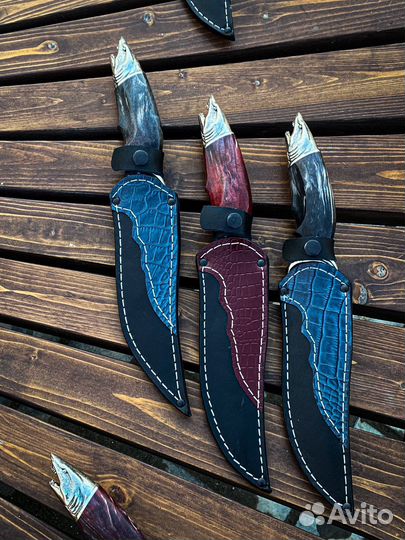 Нож акула из дамасской стали