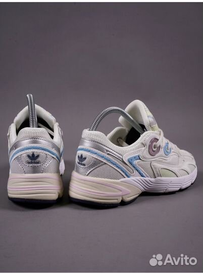 Кроссовки женские adidas Astir