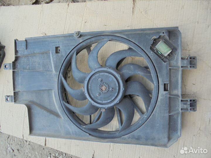 Диффузор радиатора с вентилятором Авто Ваз