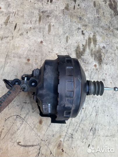 Вакуумный усилитель Volkswagen Passat 3C5 BVY