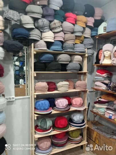 Головные уборы женские