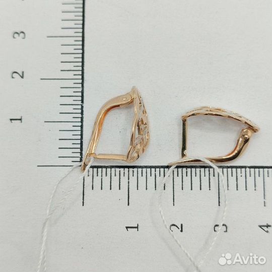 Золотые серьги