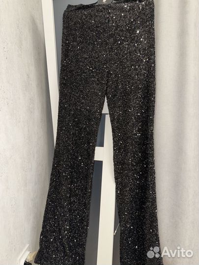 Брюки в пайетках