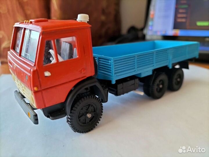 Модель автомобиля камаз-5320, ссср, 1:43